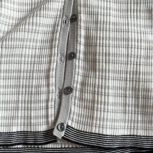 Cotton blend buttoned cardigan - Picture 4 of 8